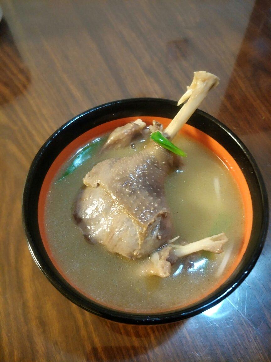 整鹅的朴素做法——砂锅鹅肉煲