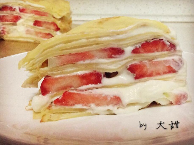 草莓千层饼