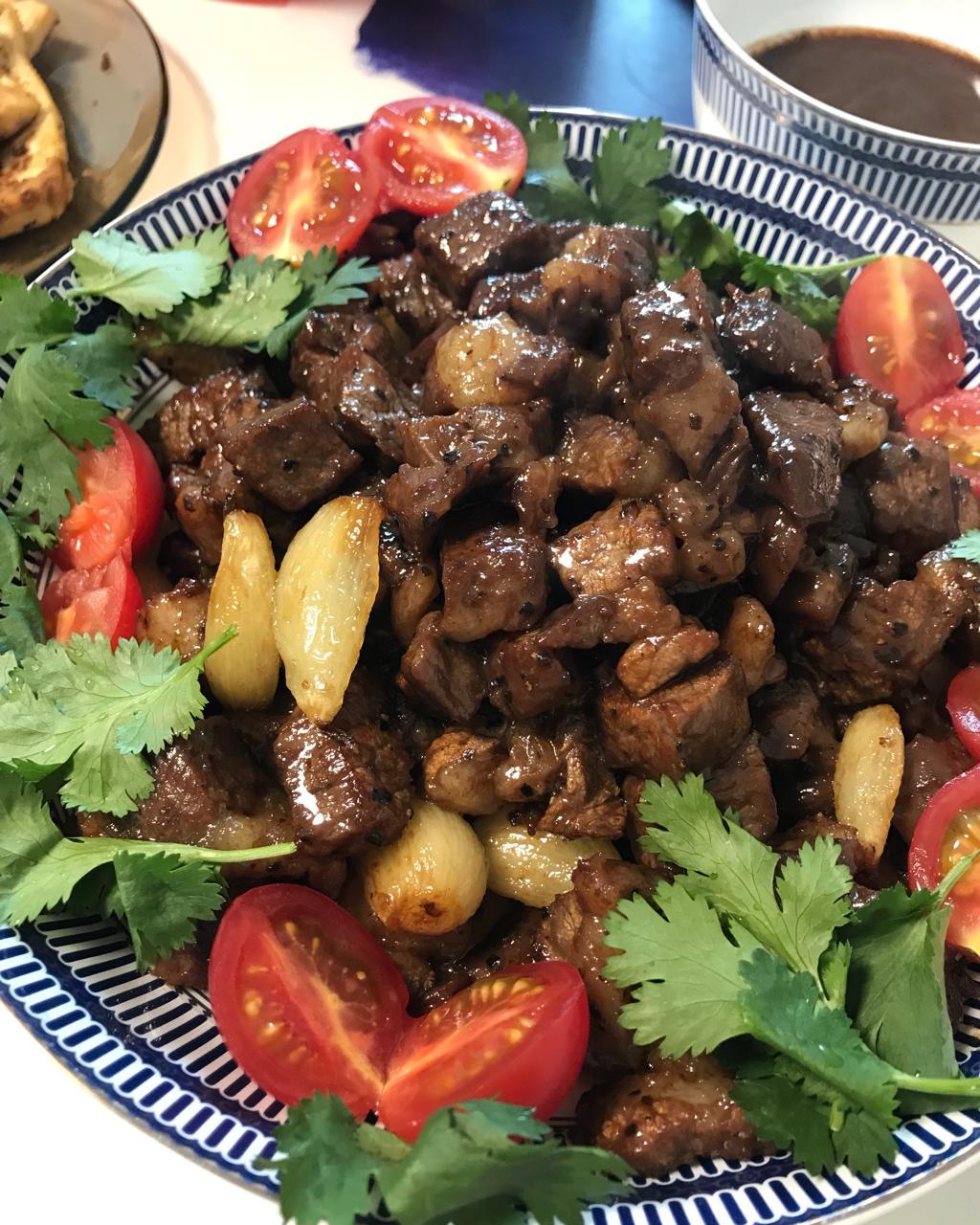 黑蒜子牛肉粒