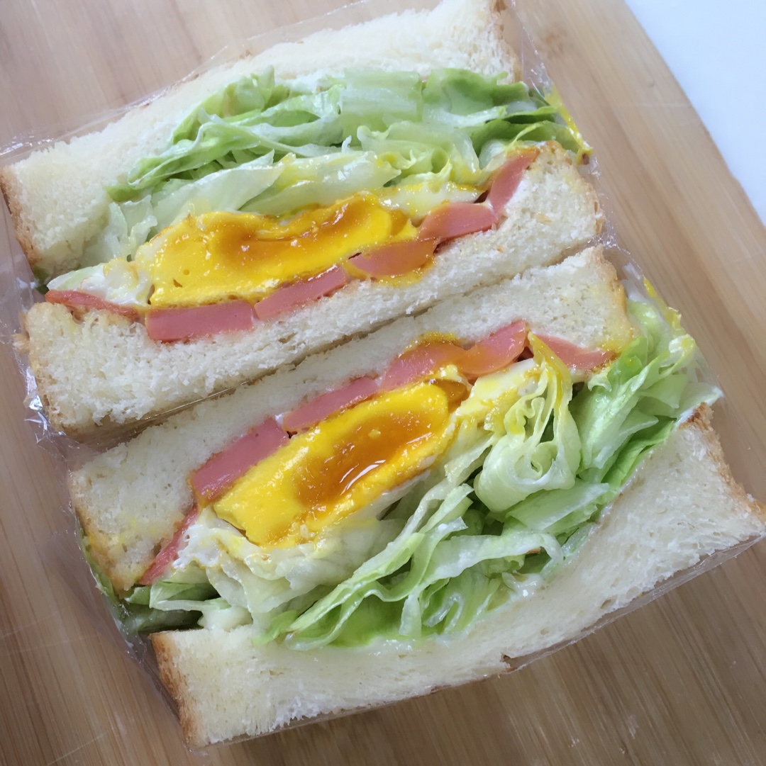 ins上超火的沼サン（沼三明治）