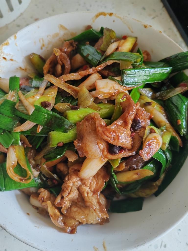 蒜苗盐煎肉