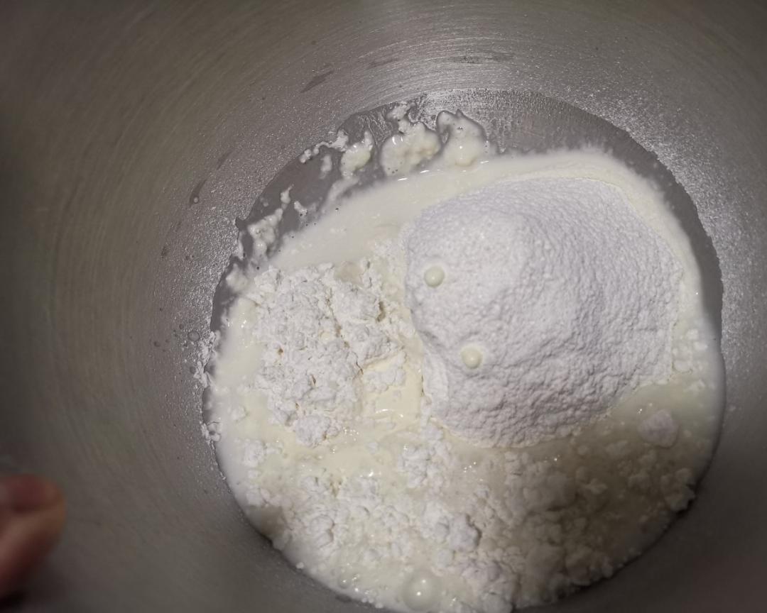 纯奶手撕吐司的做法 步骤1