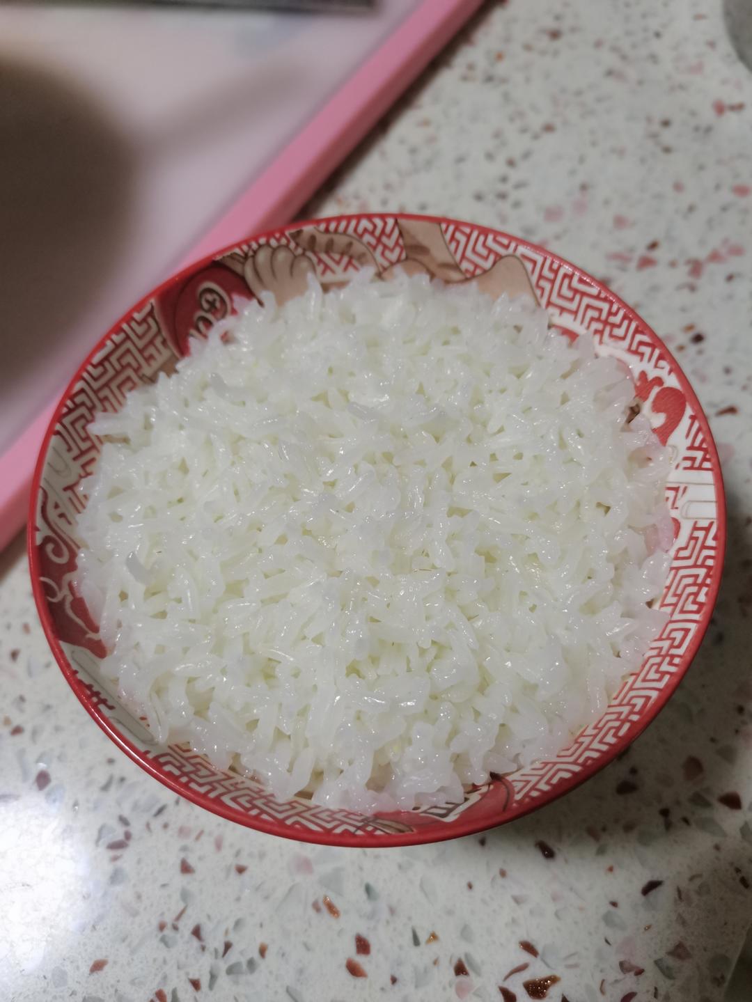 一个人的蒸米饭