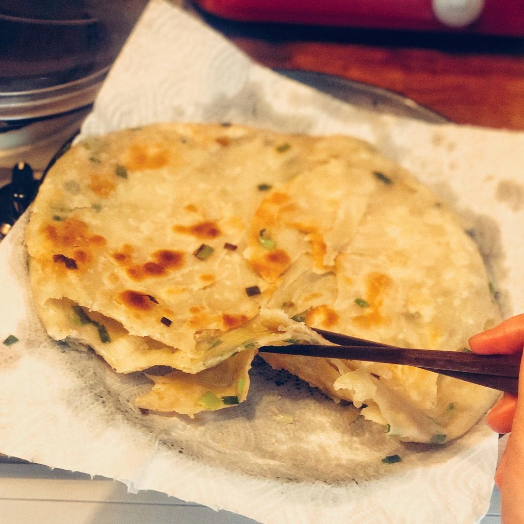 葱油饼（附外酥里嫩的技巧）