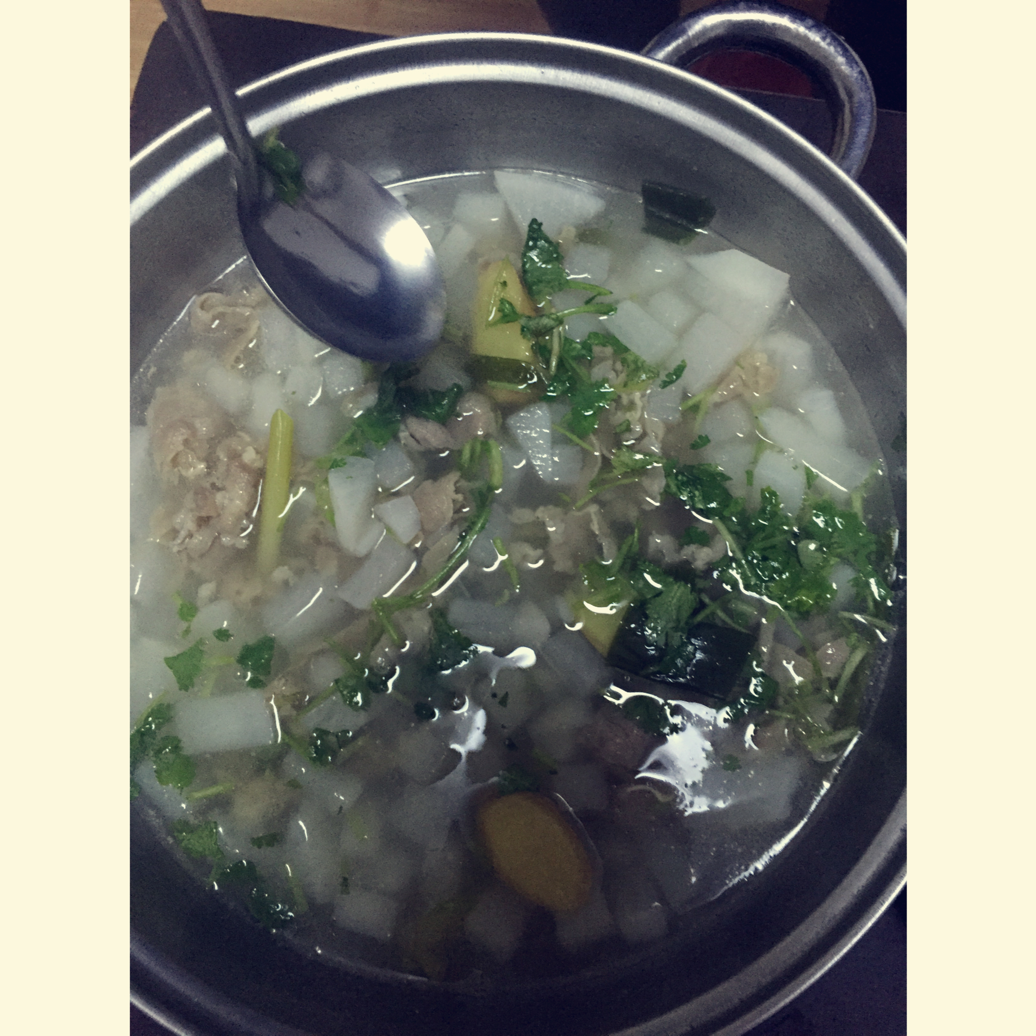 冬日御寒羊肉汤