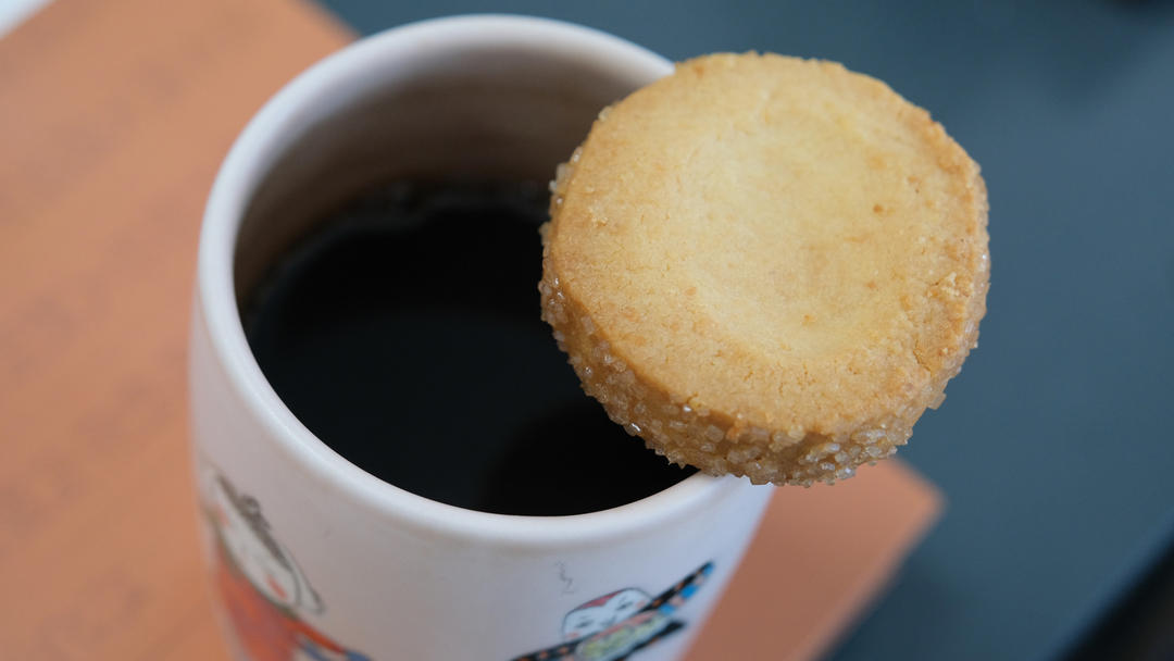 安食雄二亲授椰香法式钻石饼干