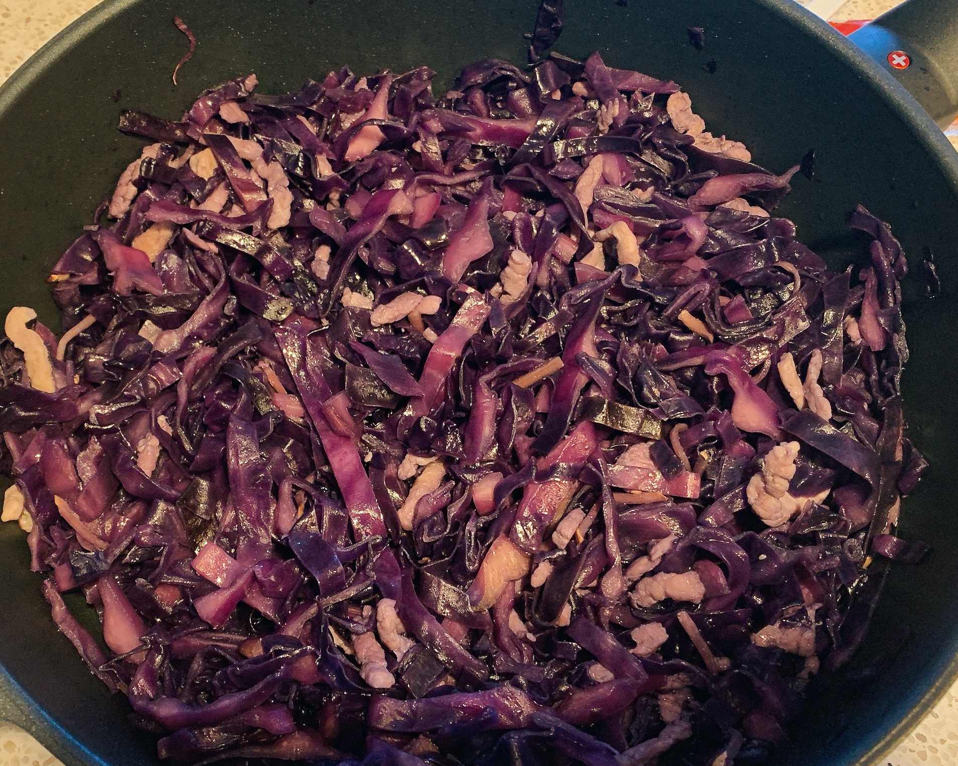 紫甘蓝炒肉丝的做法
