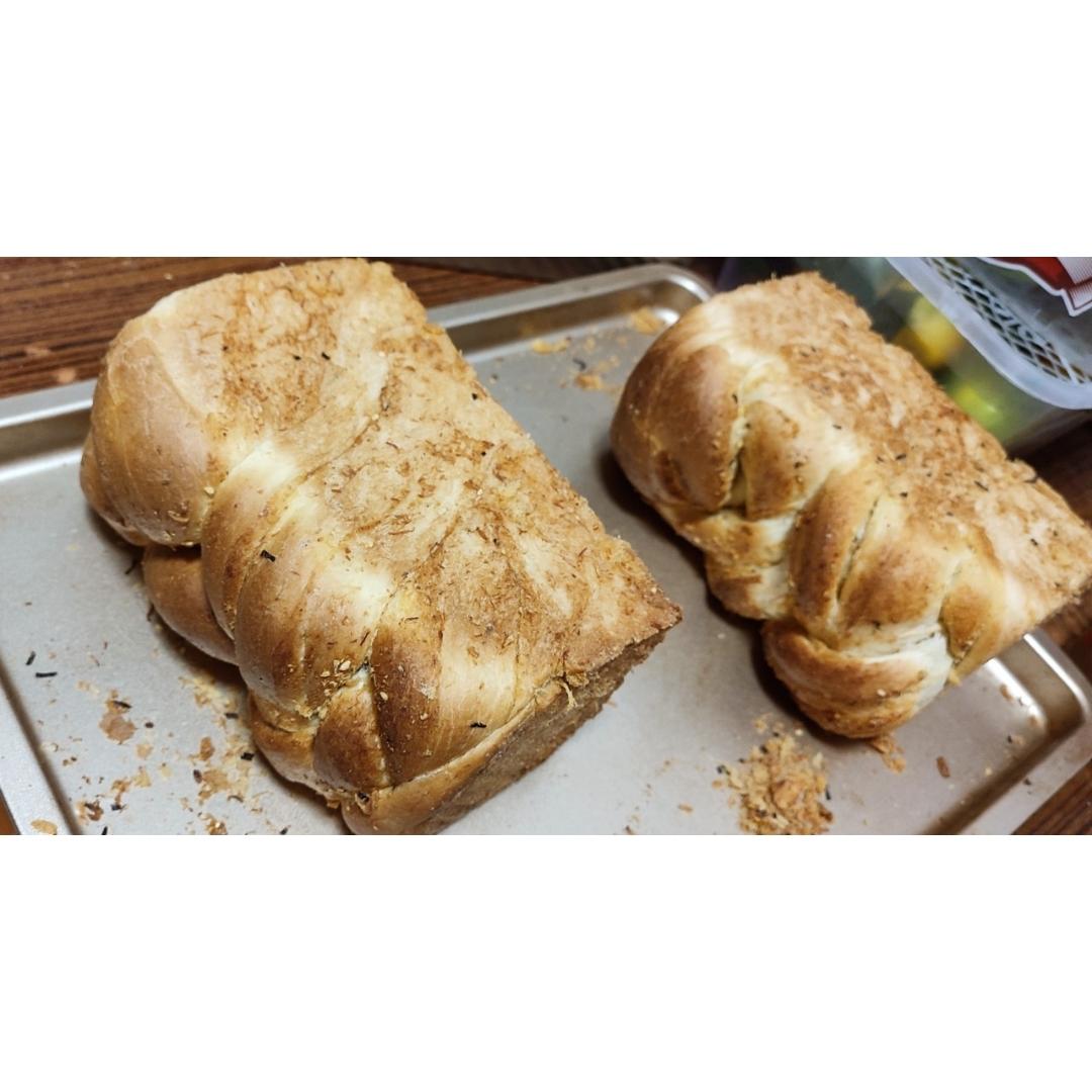 巨好吃的肉松吐司