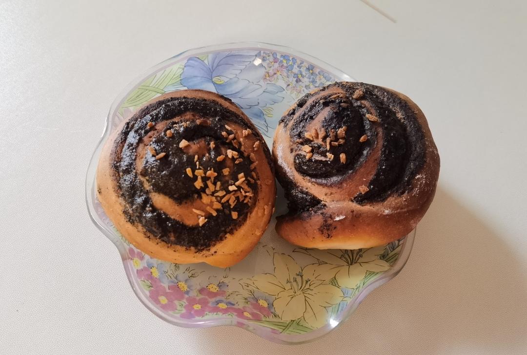 黑芝麻核桃面包卷