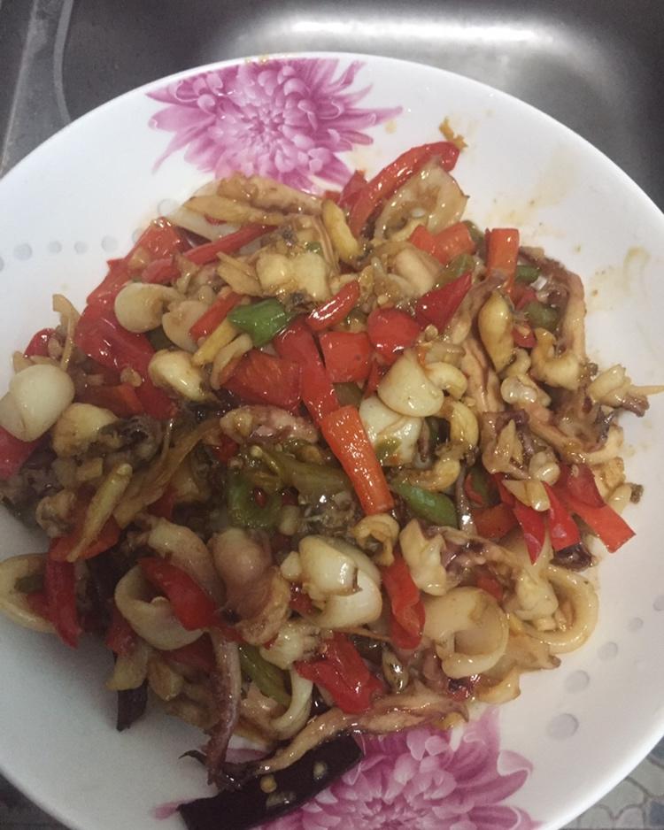爆炒鱿鱼须