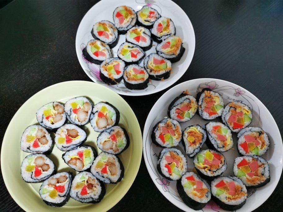 紫菜卷寿司