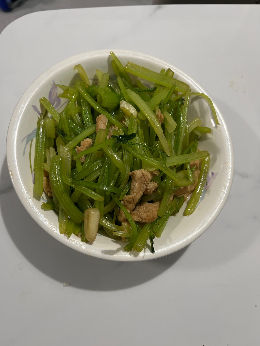 芹菜炒肉丝