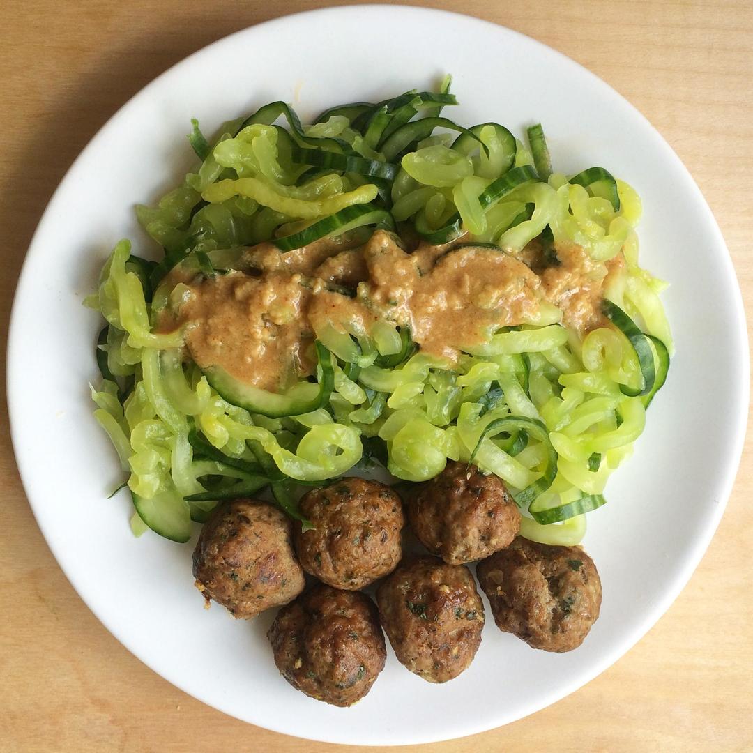 芝麻酱黄瓜面(whole30)的做法