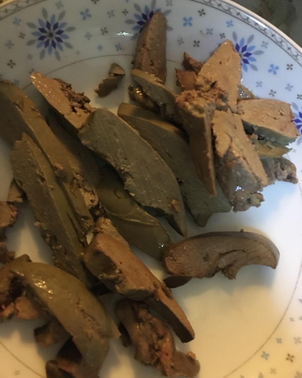 粉糯软香细腻如脂的盐水鸭肝