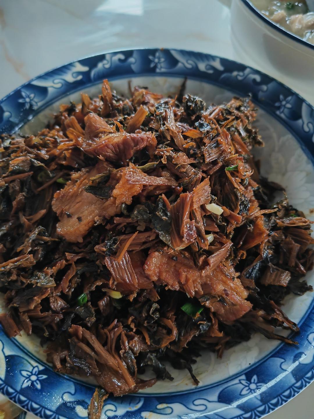 下饭神器梅干菜烧肉