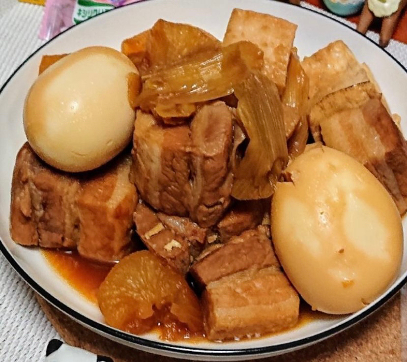 汤汁鲜美的日式猪肉角煮（豚の角煮）的做法