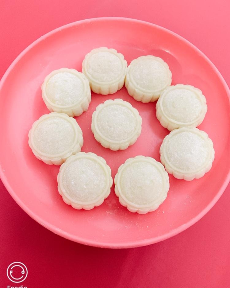 芝士奶黄冰皮月饼