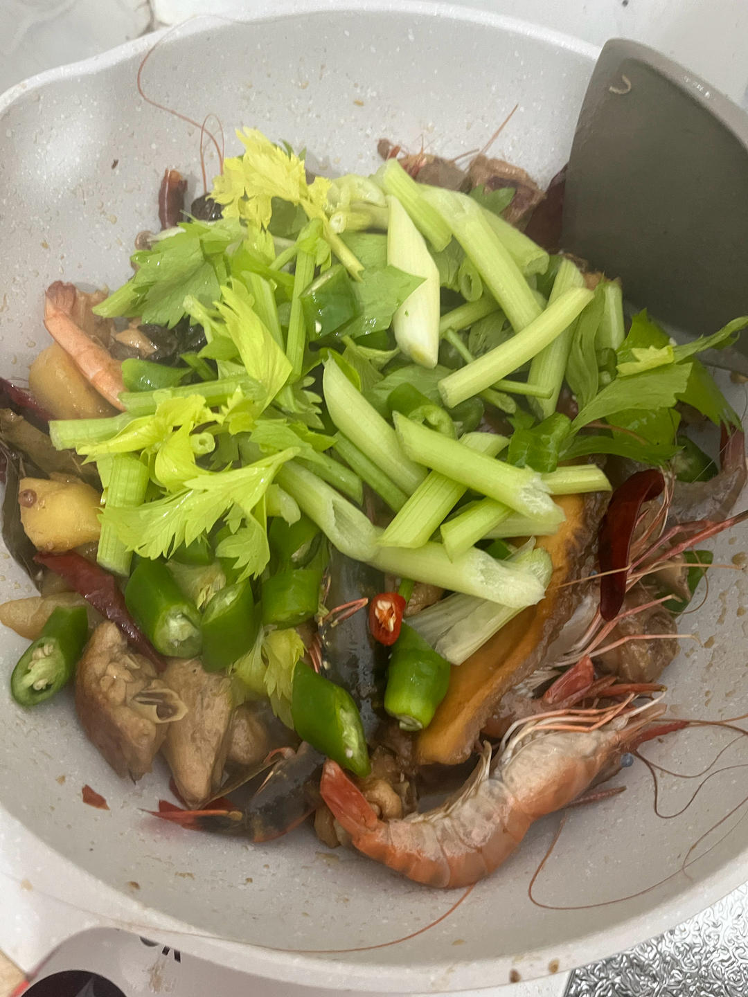 临沂炒鸡(山东美食)