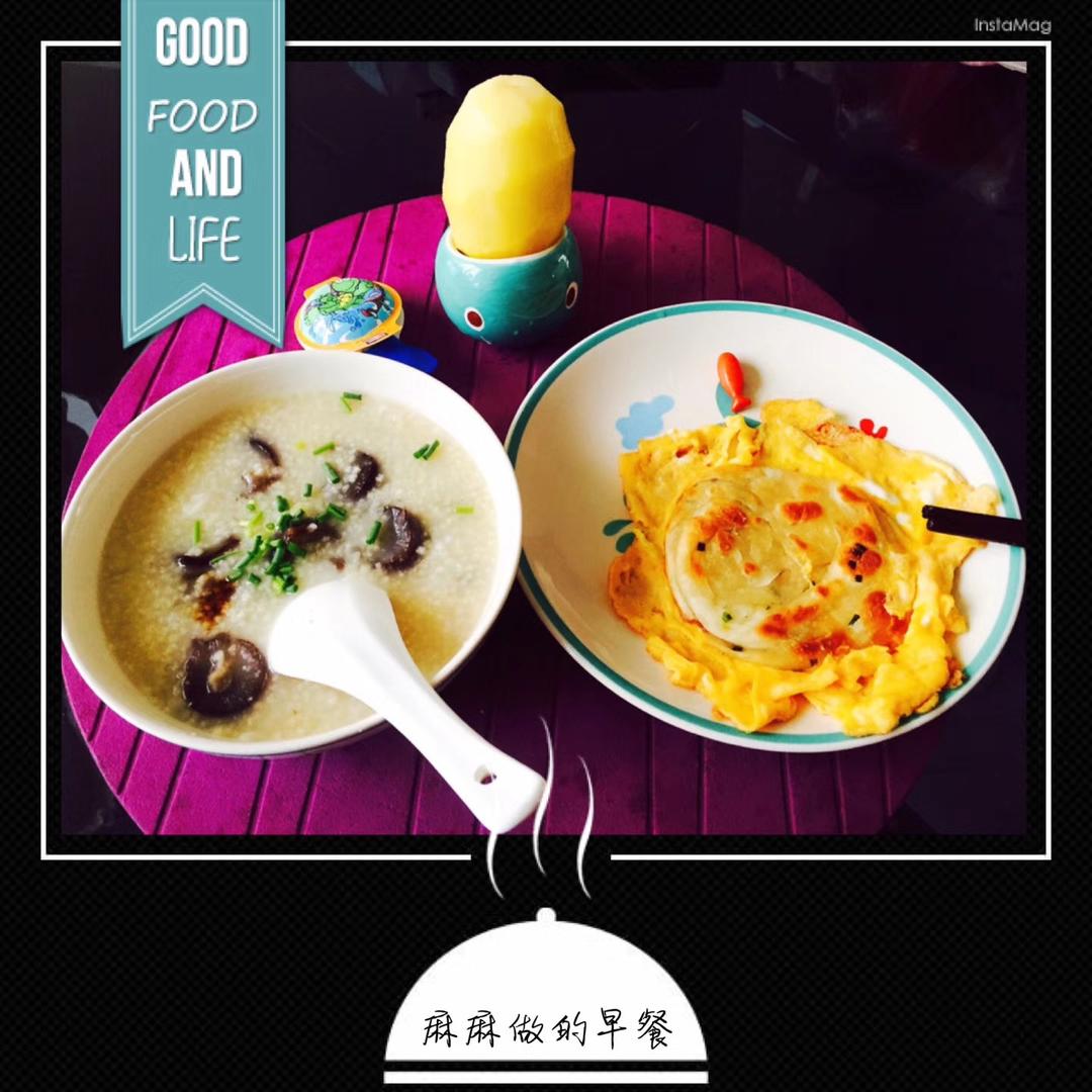 小米海参粥配鸡蛋葱油饼～营养早餐的做法