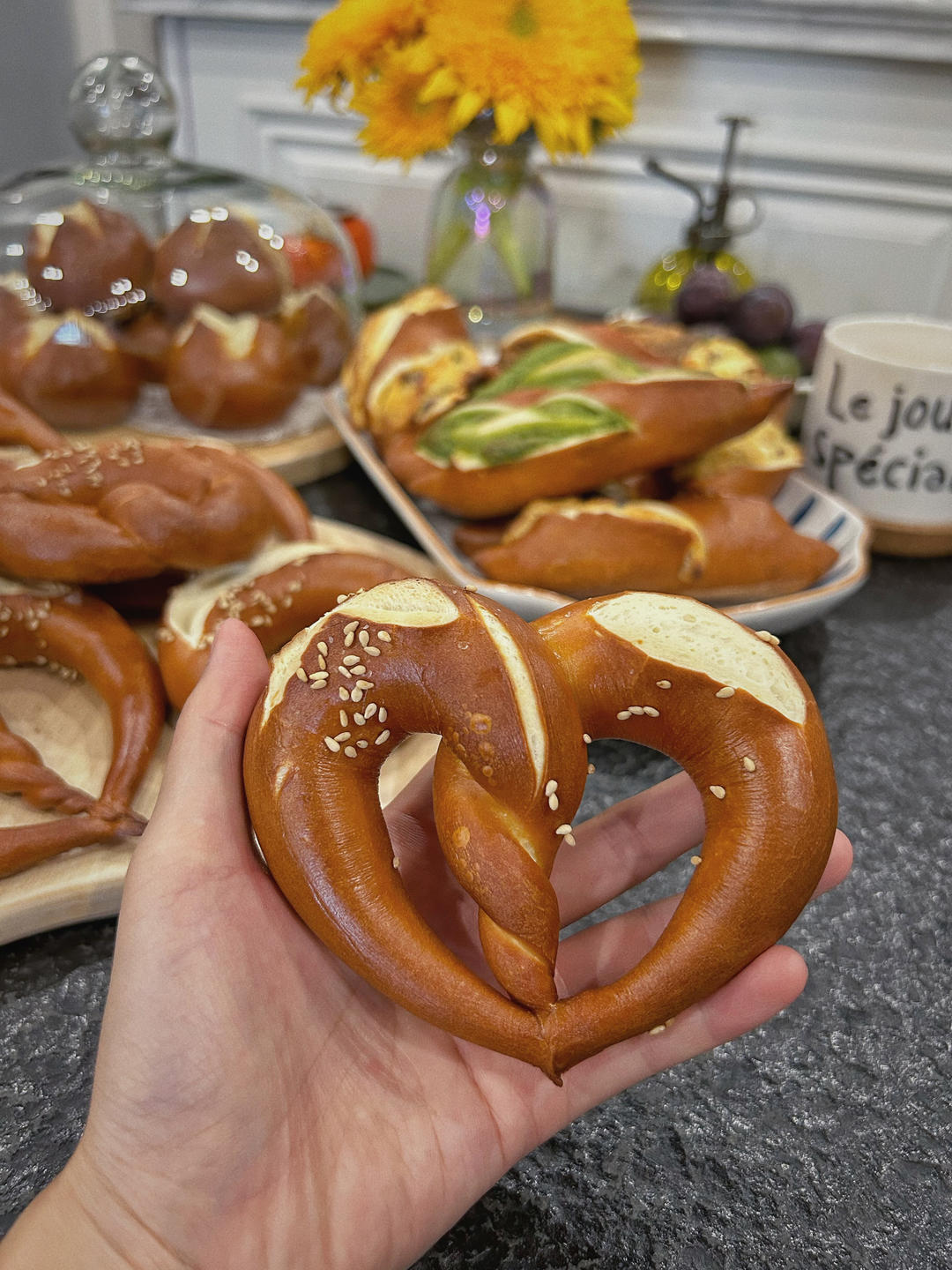 最详细的碱水包 【德国结面包 布雷结面包】有关碱水面包Brezel的一切 Bretzel Brezen Pretzel