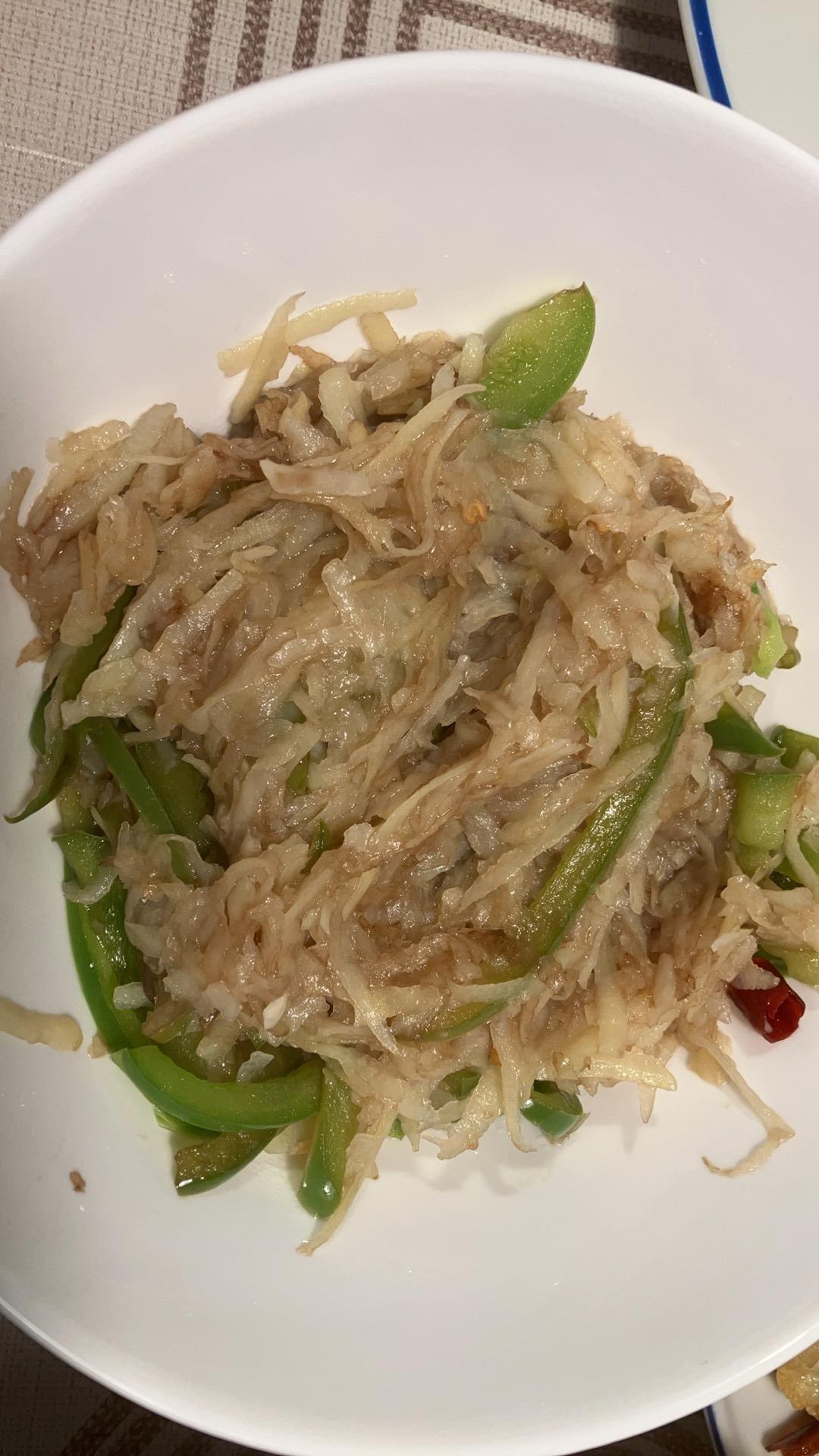酸辣土豆丝的家常做法 超级下饭