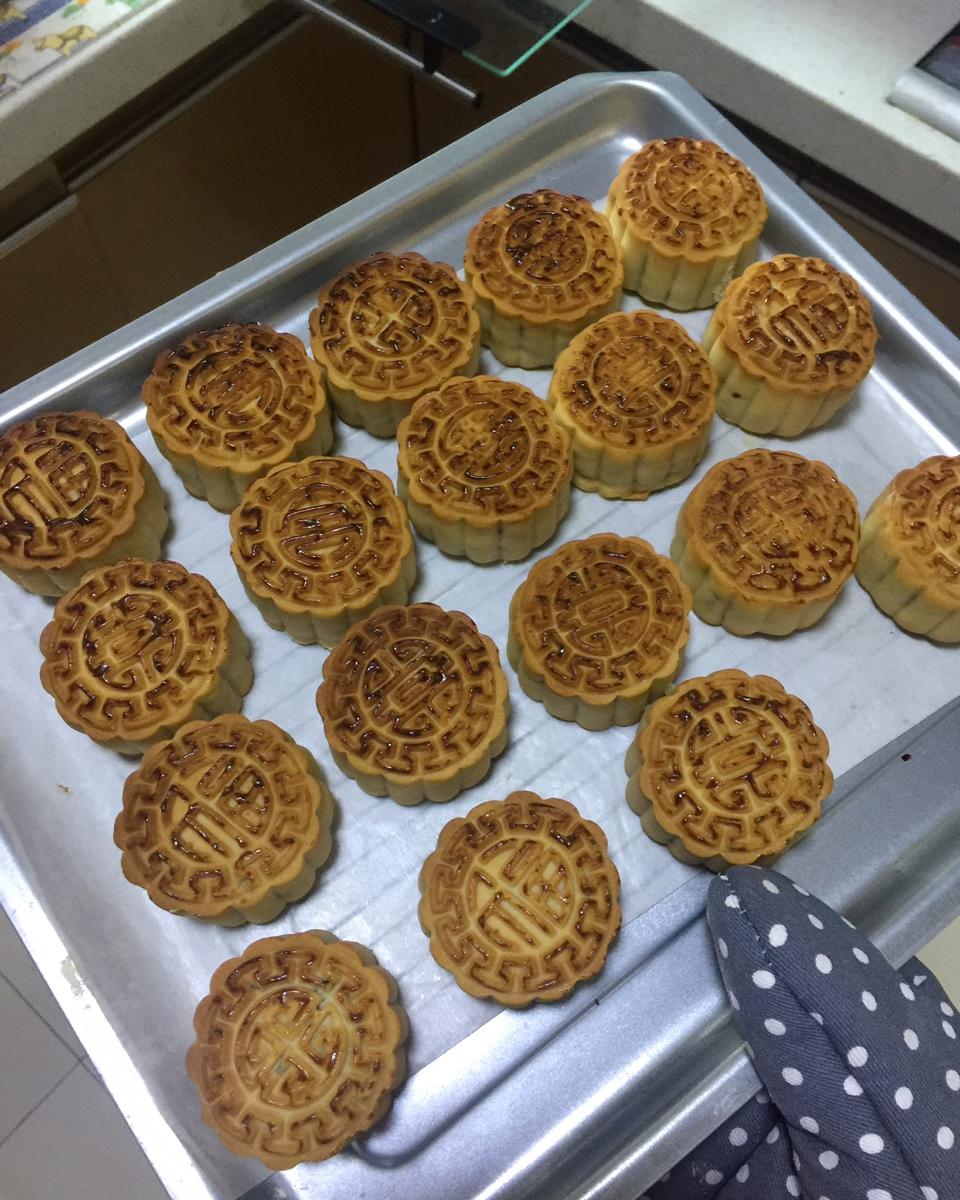 广式五仁月饼