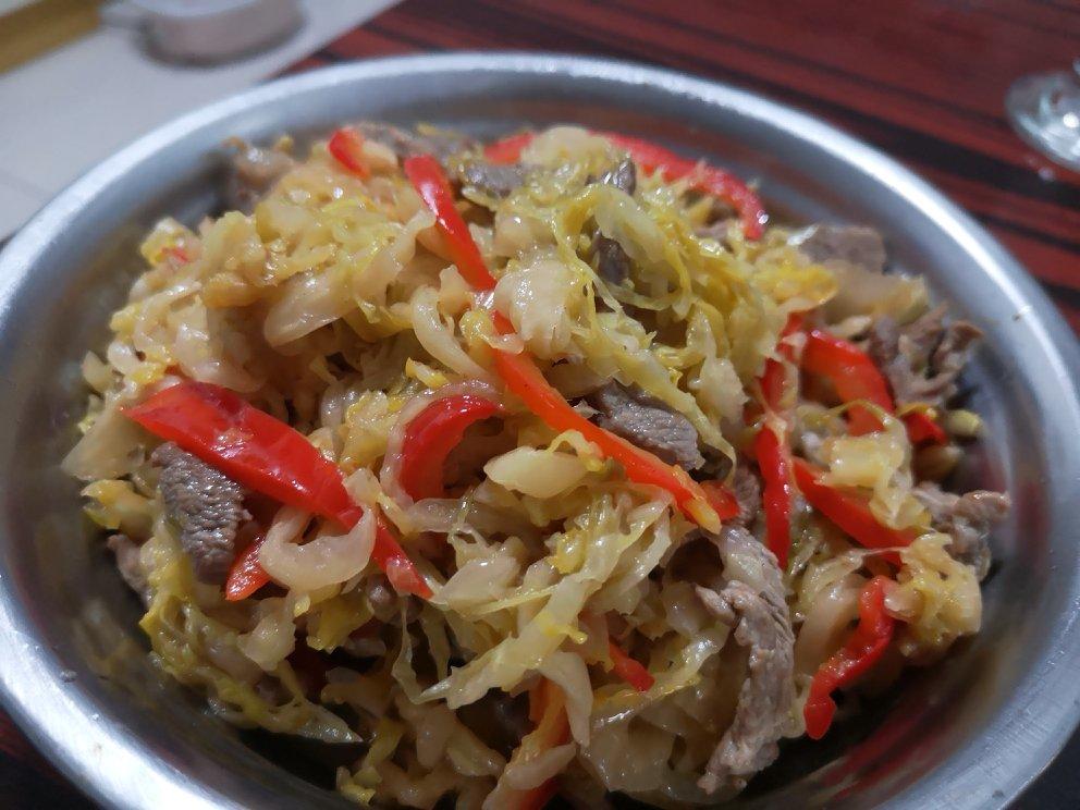 l6小宇做的酸菜炒肉丝