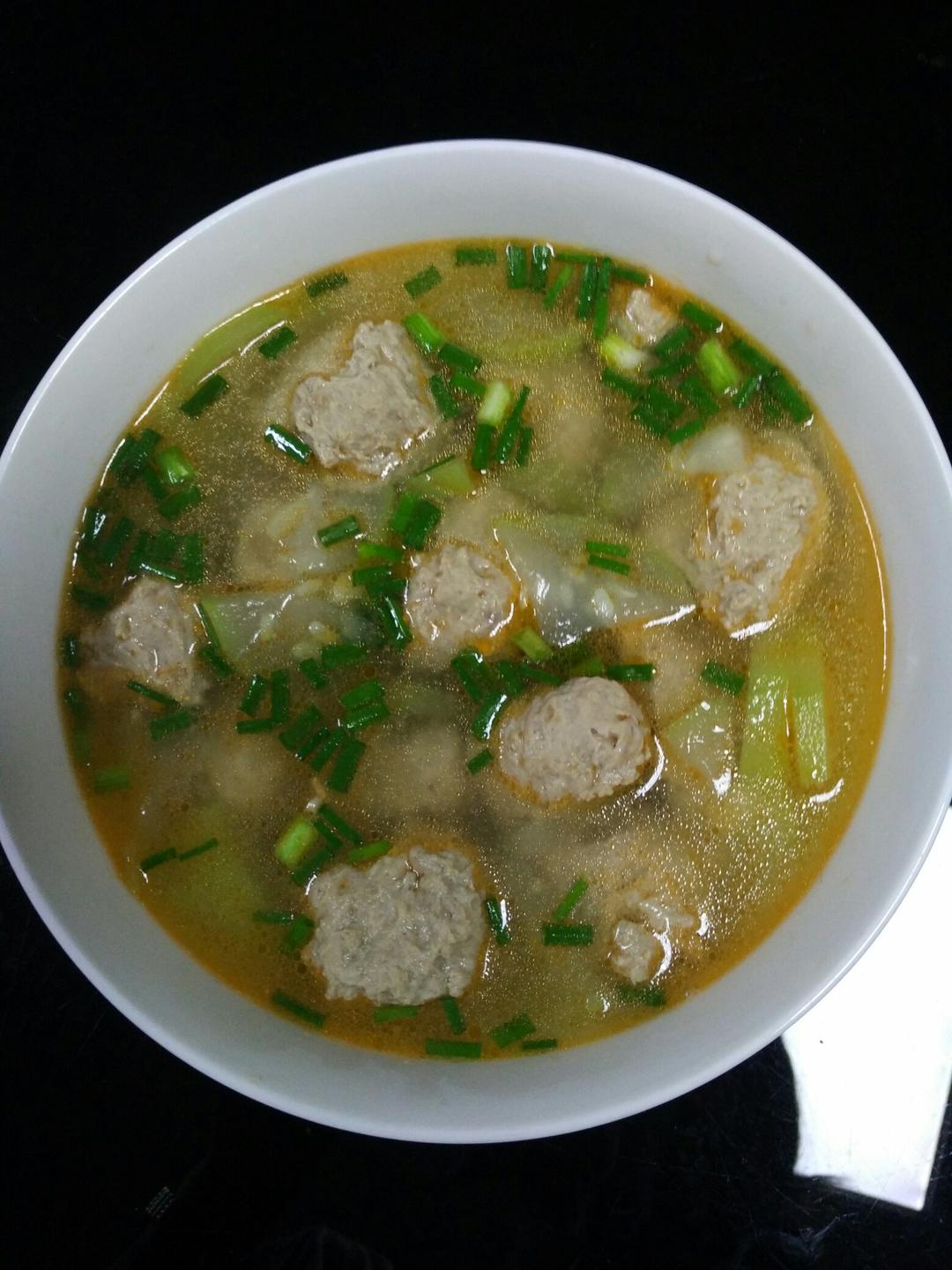 永远年轻漂亮做的猪肉丸子汤