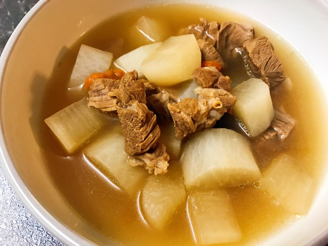 羊肉萝卜汤