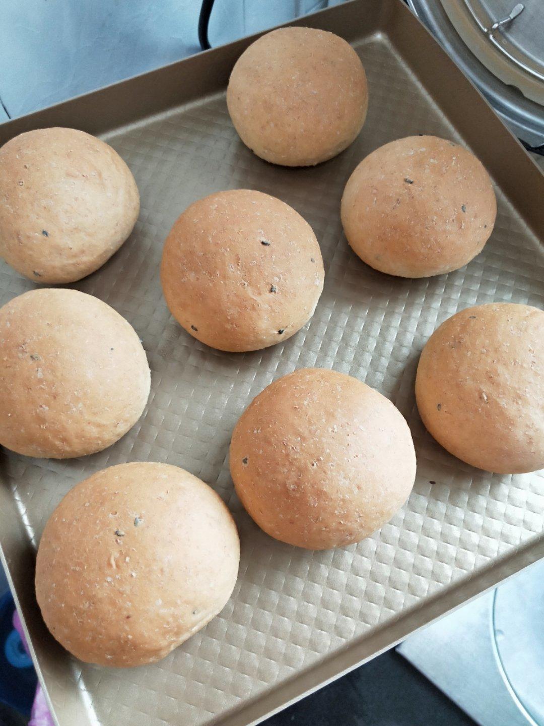 黑芝麻全麦餐包 100%纯全麦