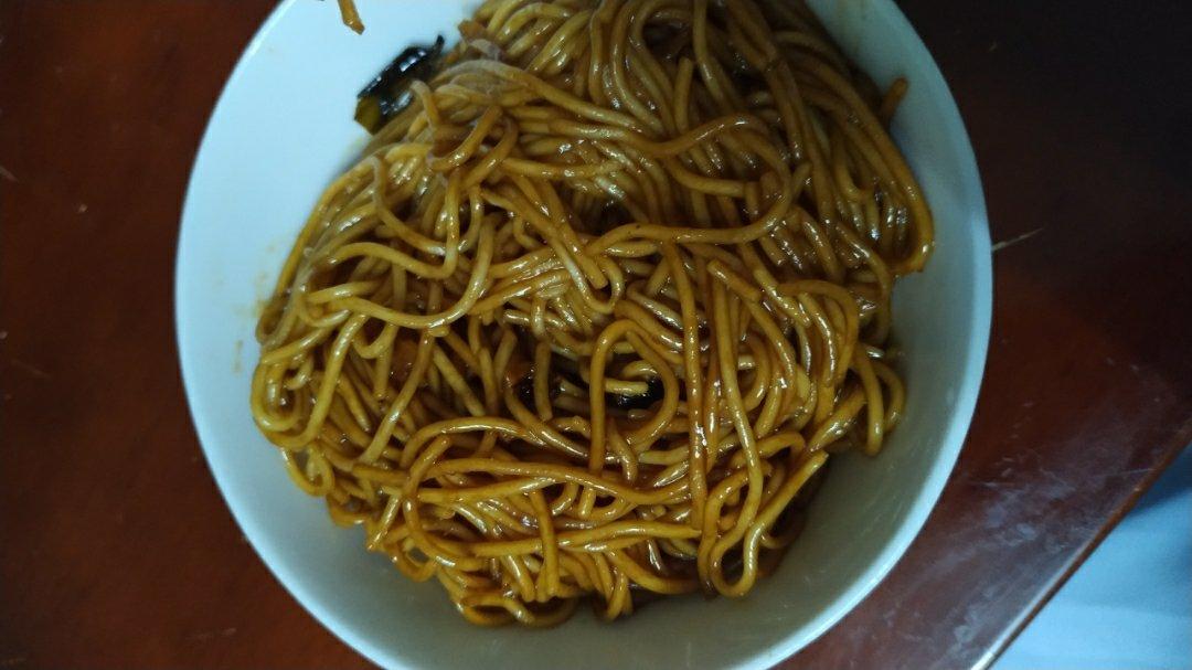 10分钟搞定的一碗葱油拌面
