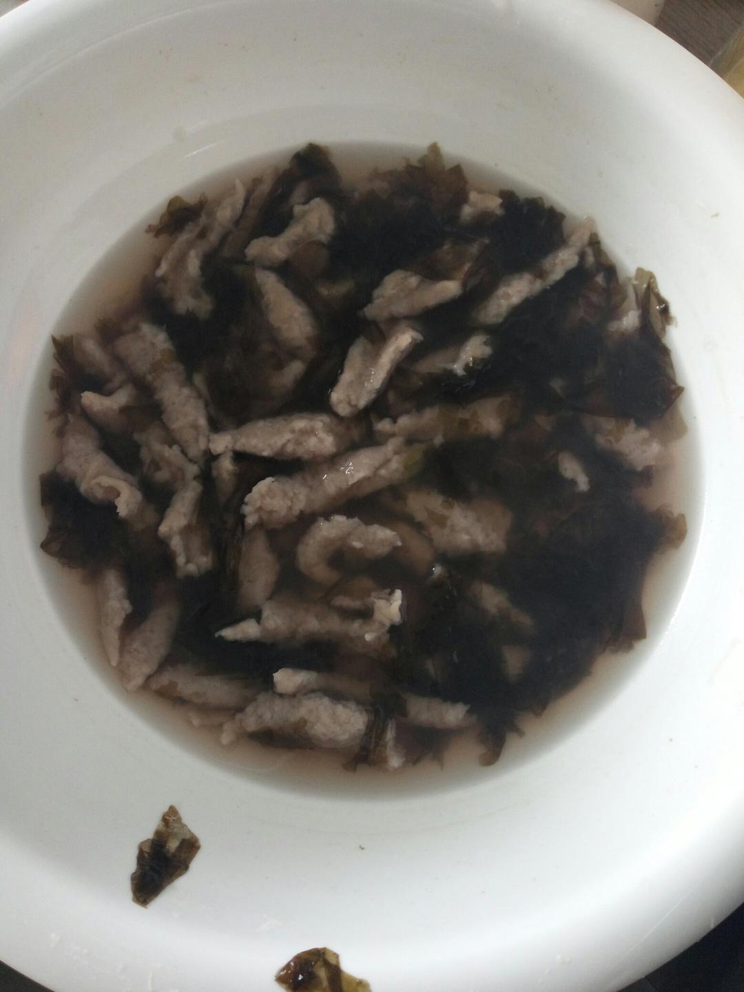 宝宝爱吃的瘦肉丸