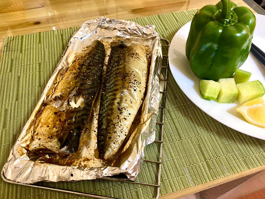 日式烤秋刀鱼（烤箱版）