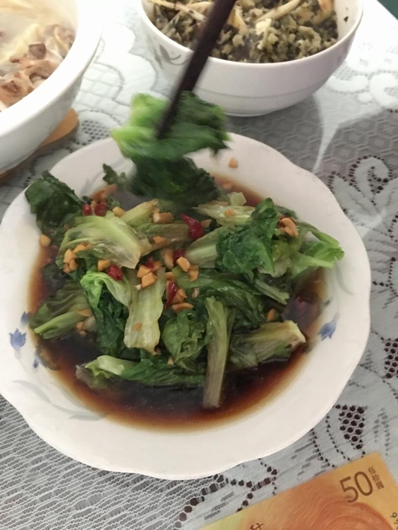 蒜蓉油淋生菜