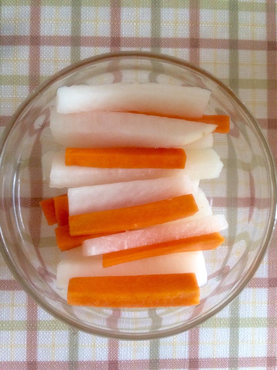 酸辣爽脆泡椒萝卜