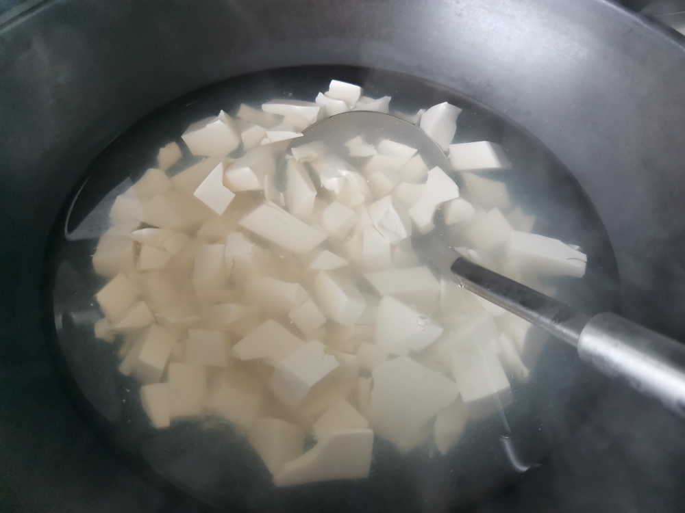 麻婆豆腐的做法 步骤3