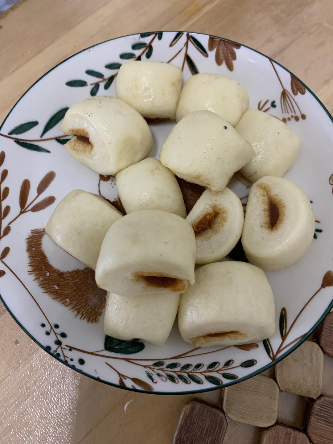 豆沙小馒头，我可以一口吃五个~
