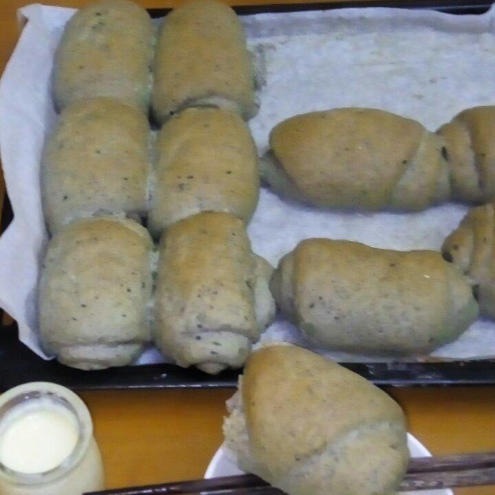 营养丰富的黑芝麻小吐司