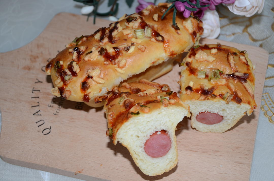 香葱芝士香肠面包的做法