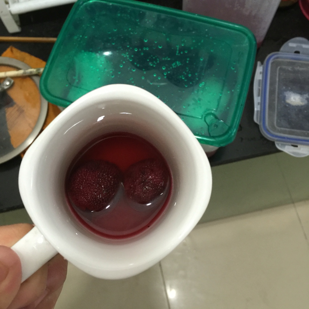 酸酸甜甜杨梅汁