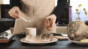 【Jese洁氏弹性素食】南瓜鲜鱼汤的做法 步骤1