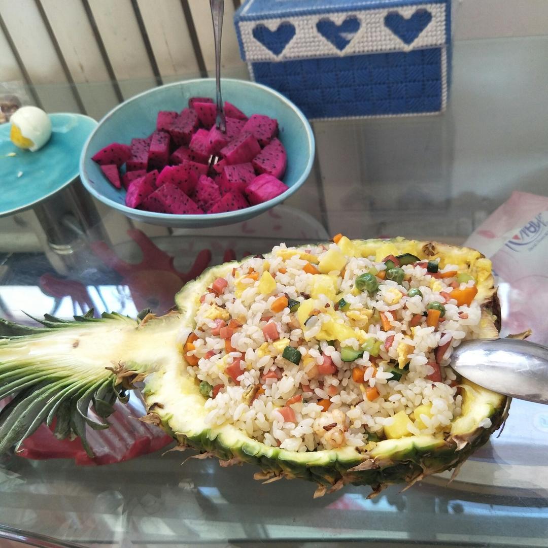 菠萝炒饭