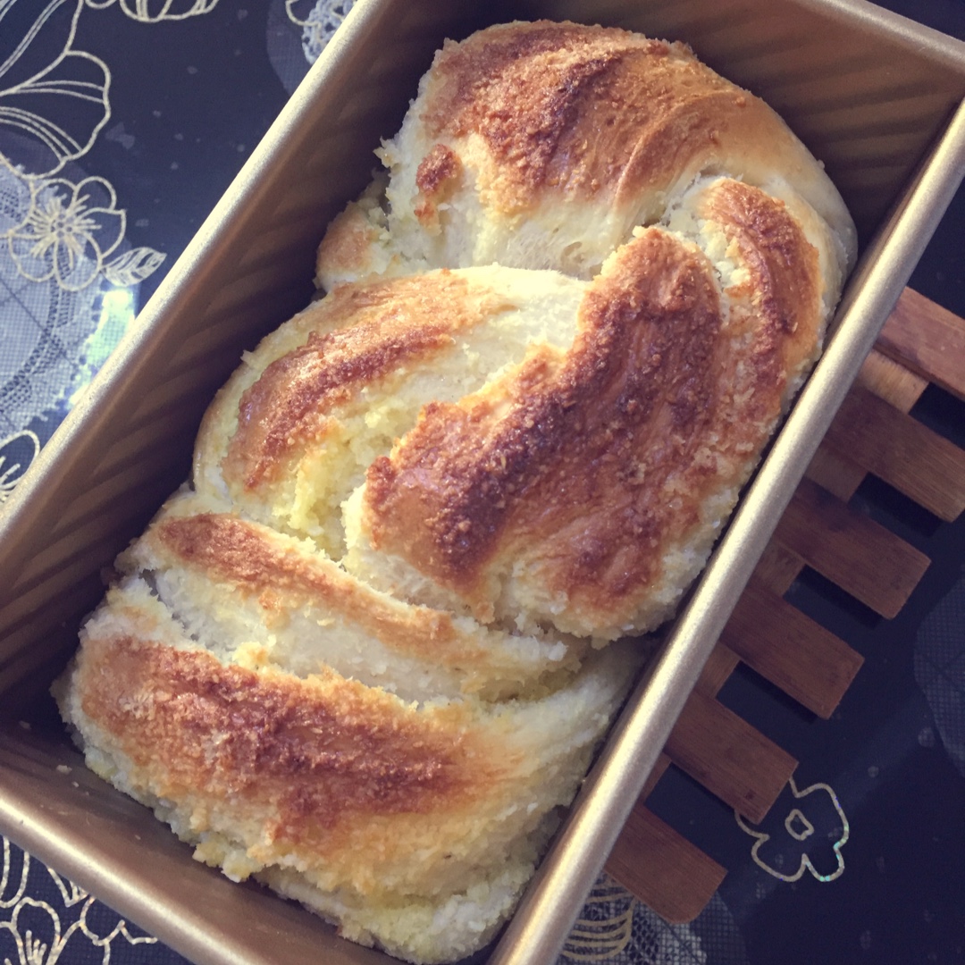 椰蓉吐司面包 Coconut Loaf