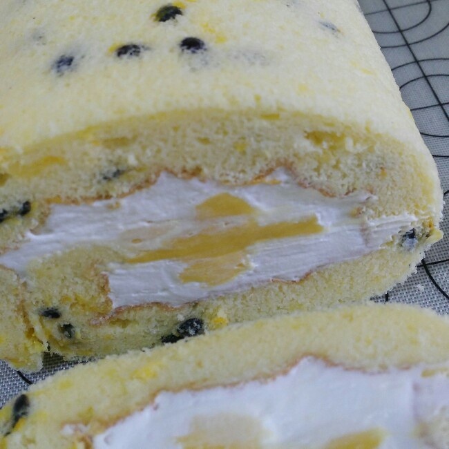 百香果奶冻蛋糕卷的做法