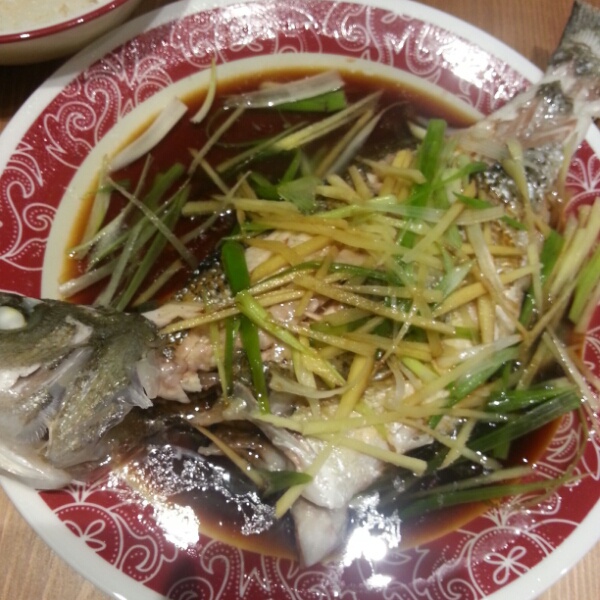 清蒸鲈鱼