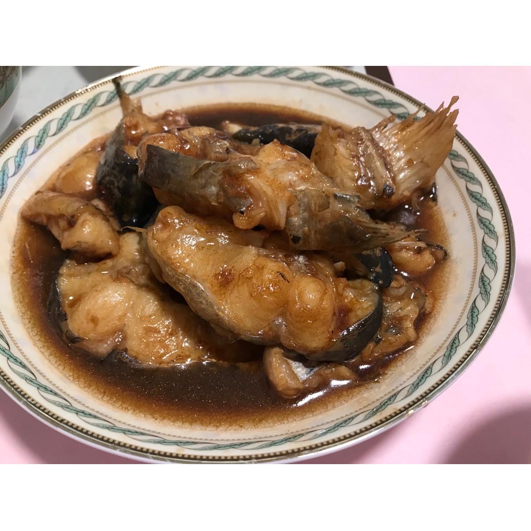 本帮烧法：红烧鮰鱼（江团）超下饭：一块鱼让你吃下一碗饭的美味