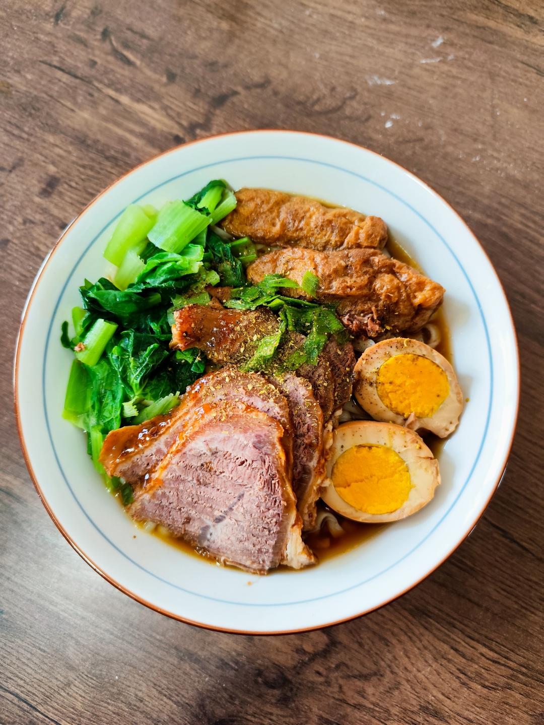 超简单卤牛肉 电饭煲版