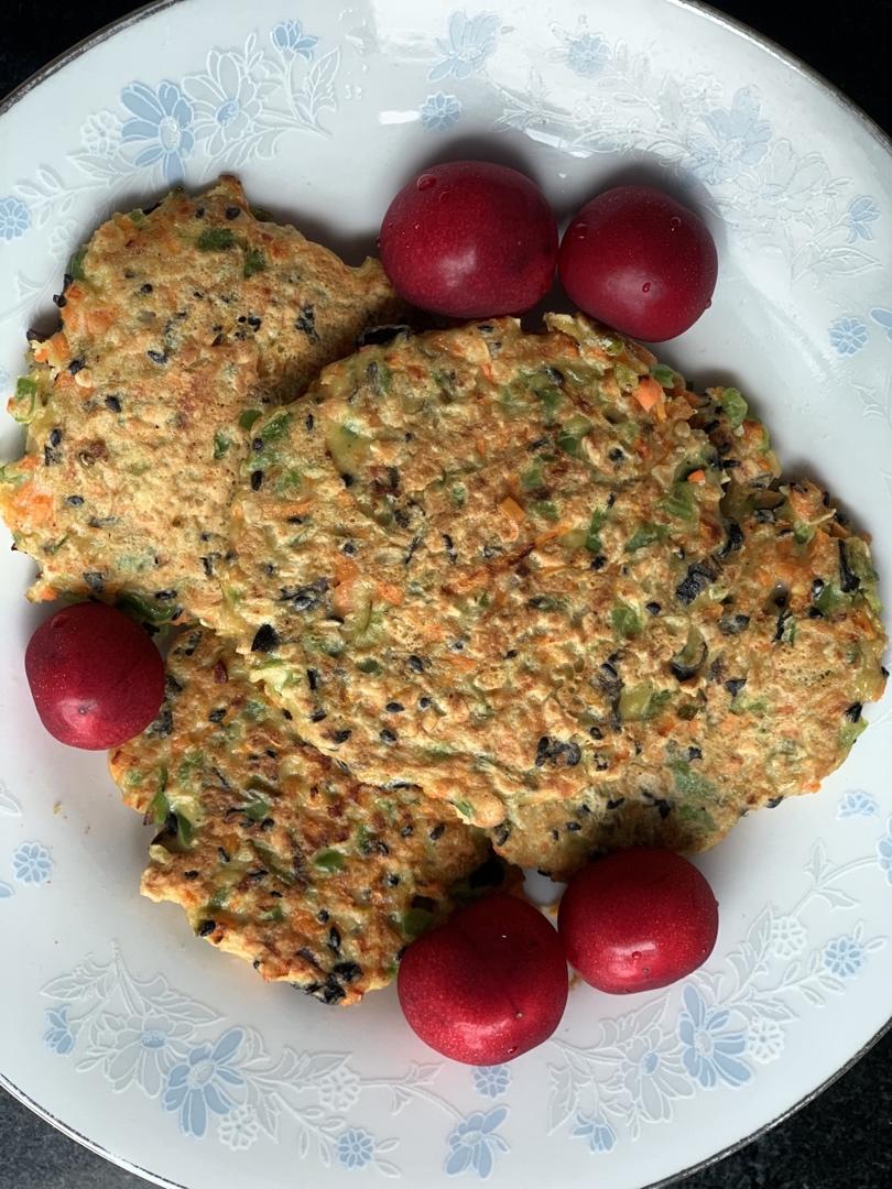 amandaliu刘做的低卡燕麦蔬菜饼