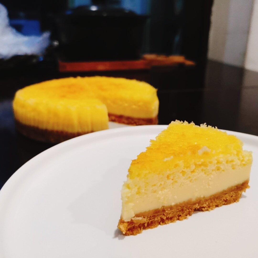 洞洞王做的重芝士蛋糕(君之改良版)