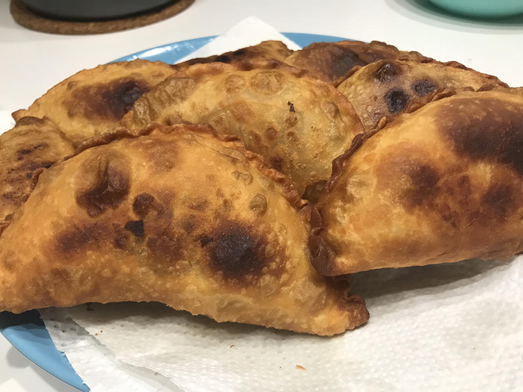 饺子第101种吃法 油炸黄金菜饺 焦香酥脆 凉了柔软劲道 附细节视频详解